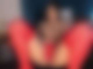 Live cam show with GahiaBelucci - Blowjob on Camming Site