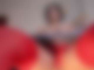 GahiaBelucci's Live Sex Cam Show