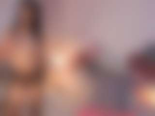 GahiaBelucci's Live Sex Cam Show