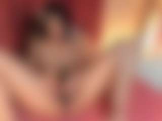 GahiaBelucci's Live Sex Cam Show
