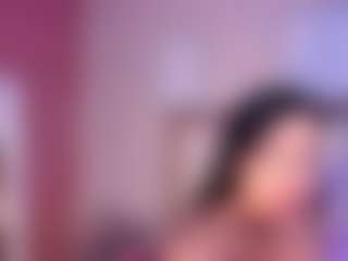 GahiaBelucci's Live Sex Cam Show