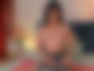GahiaBelucci's Live Sex Cam Show