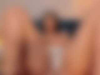 Live cam show with GahiaBelucci - Spanks on Strip Flash - Live Sex Shows