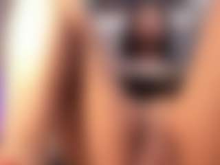 GahiaBelucci's Live Sex Cam Show