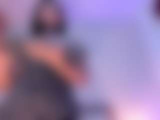 GahiaBelucci's Live Sex Cam Show