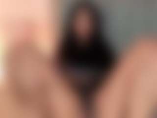 GahiaBelucci's Live Sex Cam Show