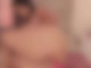 GahiaBelucci's Live Sex Cam Show