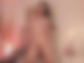 GahiaBelucci's Live Sex Cam Show