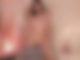 GahiaBelucci's Live Sex Cam Show
