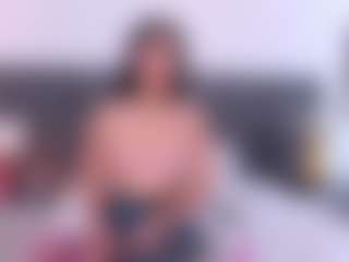 GahiaBelucci's Live Sex Cam Show