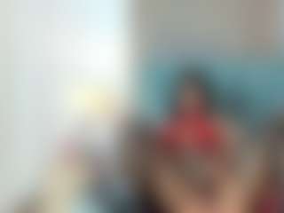GahiaBelucci's Live Sex Cam Show