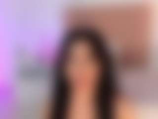Live cam show with GahiaBelucci - Big Tits on Dolls Live