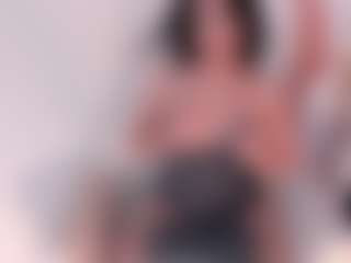 GahiaBelucci's Live Sex Cam Show