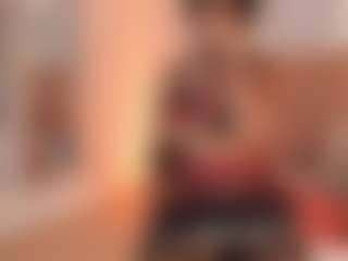 GahiaBelucci's Live Sex Cam Show