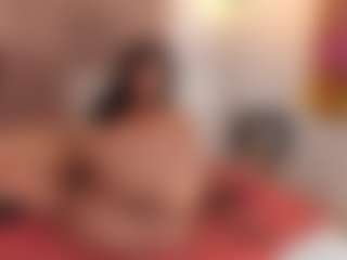 GahiaBelucci's Live Sex Cam Show