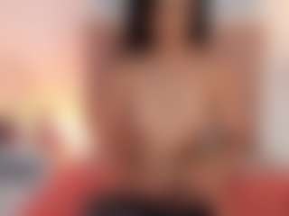 GahiaBelucci's Live Sex Cam Show