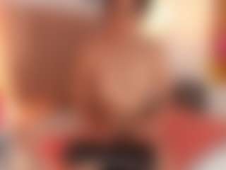 GahiaBelucci's Live Sex Cam Show