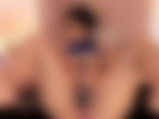 GahiaBelucci's Live Sex Cam Show
