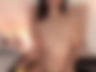 GahiaBelucci's Live Sex Cam Show