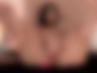 GahiaBelucci's Live Sex Cam Show