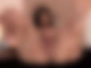 GahiaBelucci's Live Sex Cam Show