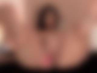 GahiaBelucci's Live Sex Cam Show