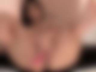GahiaBelucci's Live Sex Cam Show