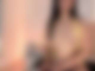 GahiaBelucci's Live Sex Cam Show