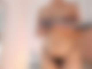 GahiaBelucci's Live Sex Cam Show