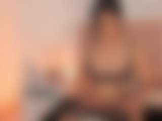 Live cam show with GahiaBelucci - Striptease on Nude Live Now