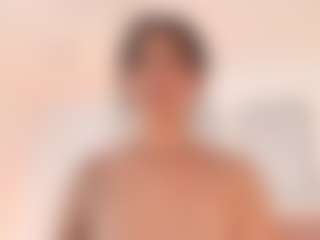 GahiaBelucci's Live Sex Cam Show