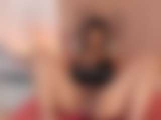 GahiaBelucci's Live Sex Cam Show