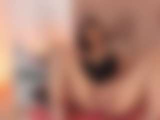 GahiaBelucci's Live Sex Cam Show