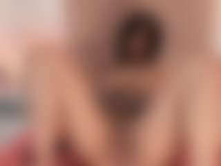 GahiaBelucci's Live Sex Cam Show