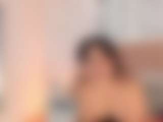 GahiaBelucci's Live Sex Cam Show