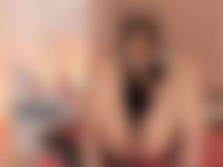 GahiaBelucci's Live Sex Cam Show