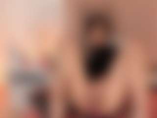 GahiaBelucci's Live Sex Cam Show