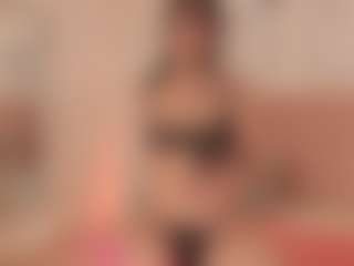GahiaBelucci's Live Sex Cam Show