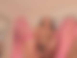 GahiaBelucci's Live Sex Cam Show