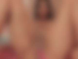 GahiaBelucci's Live Sex Cam Show