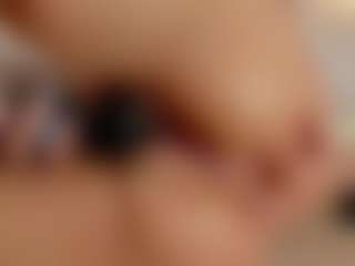 GahiaBelucci's Live Sex Cam Show