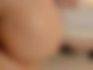 GahiaBelucci's Live Sex Cam Show