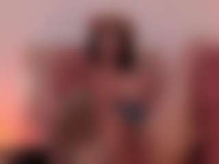 GahiaBelucci's Live Sex Cam Show