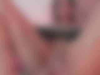 GahiaBelucci's Live Sex Cam Show