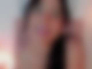 GahiaBelucci's Live Sex Cam Show
