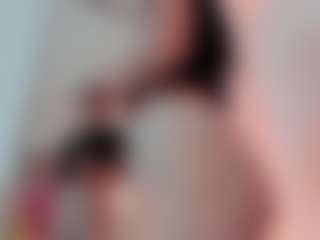 GahiaBelucci's Live Sex Cam Show
