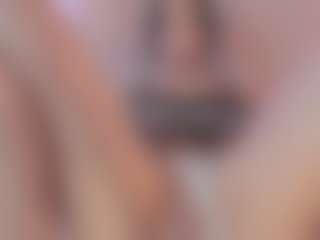 GahiaBelucci's Live Sex Cam Show