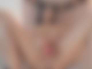 GahiaBelucci's Live Sex Cam Show
