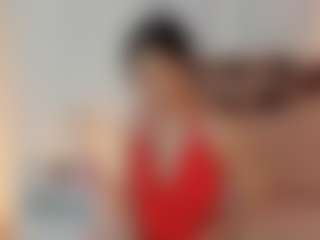 Live cam show with GahiaBelucci - Shaved Pussy on CamwithHer