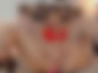 GahiaBelucci's Live Sex Cam Show
